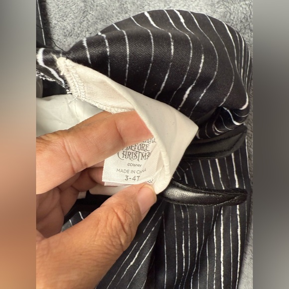 Jack Skellington Costume - Picture 4 of 4